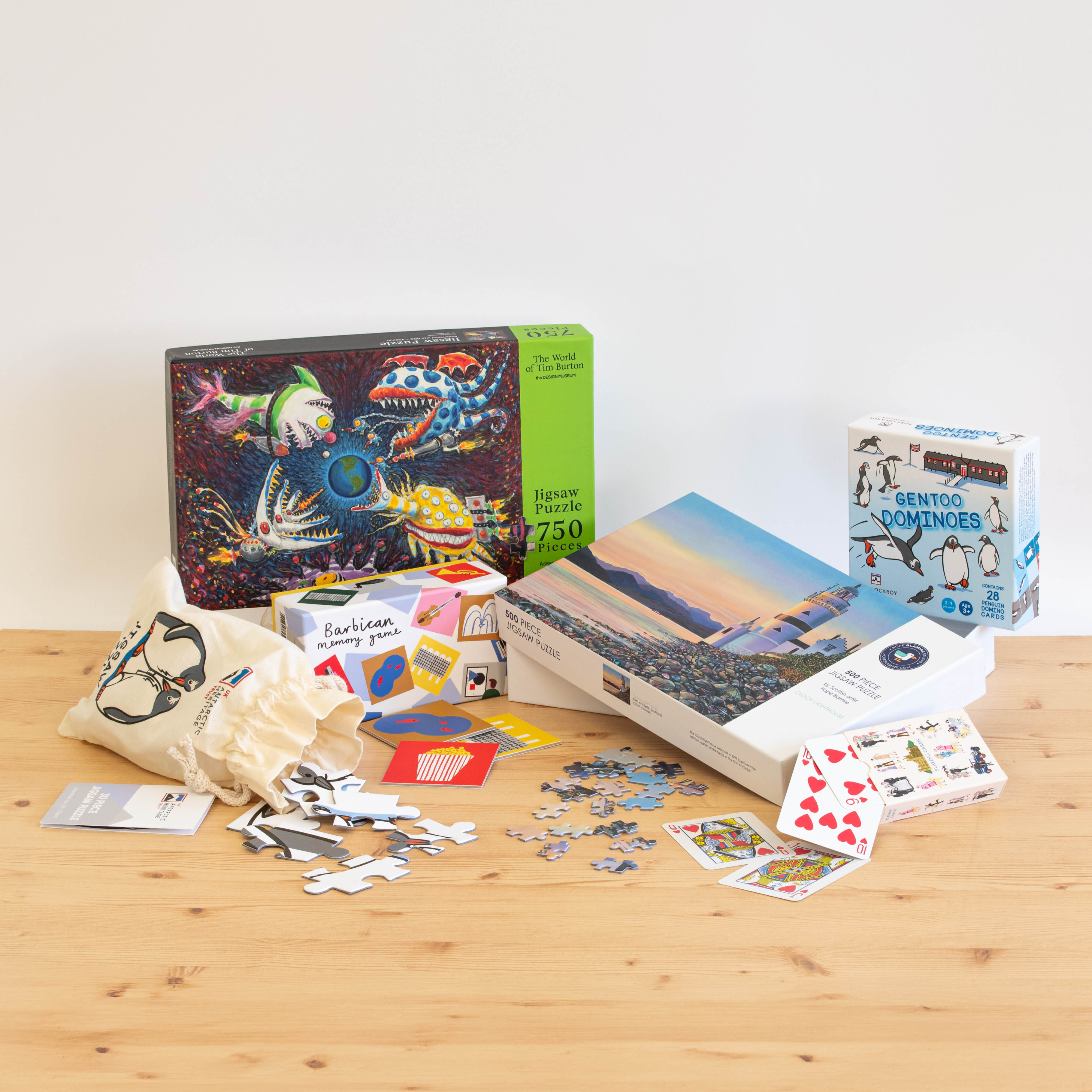 Jigsaws & Games