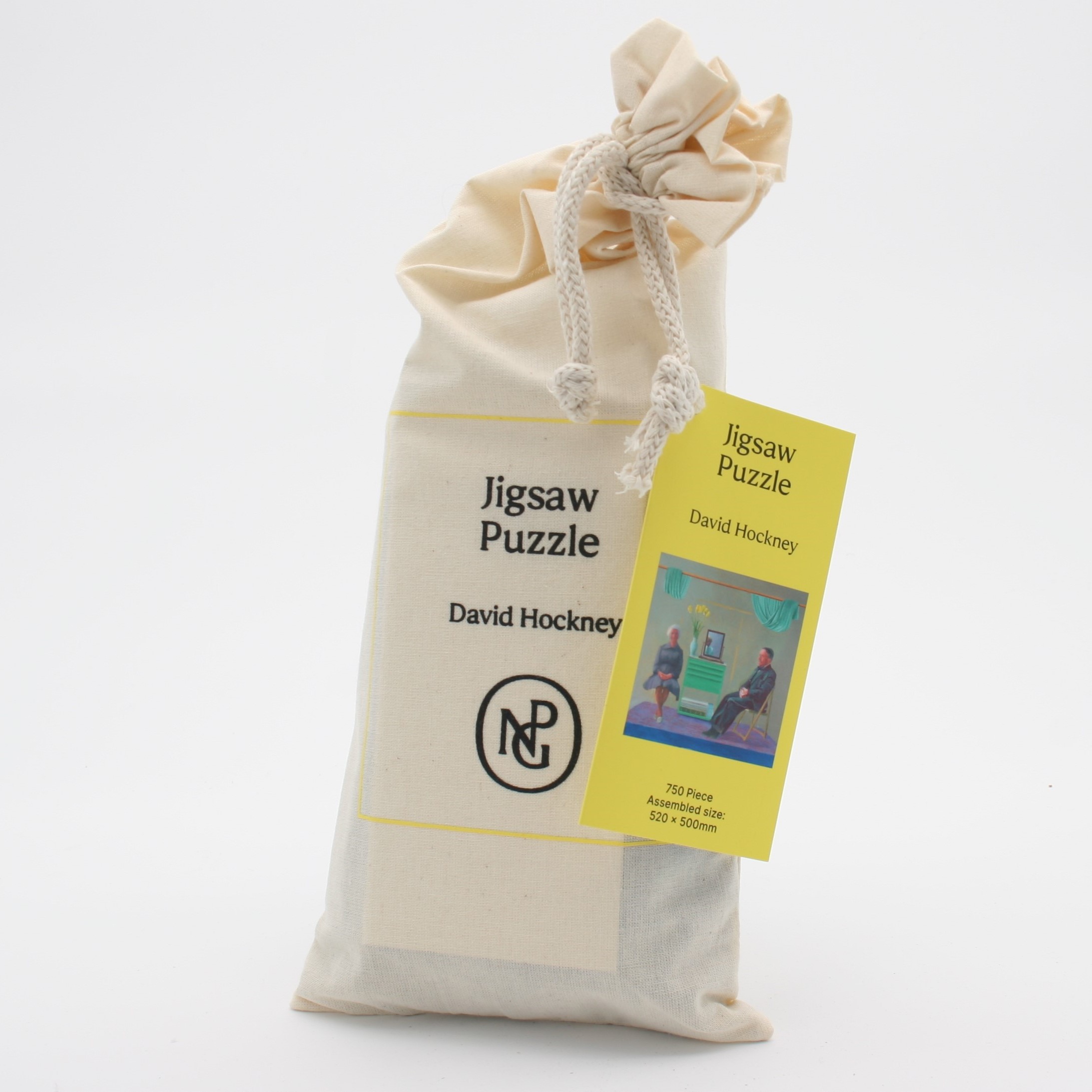 750 piece square Jigsaw, in drawstring bag